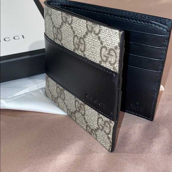 Brand new Gucci Wallet - Picture 5 of 7
